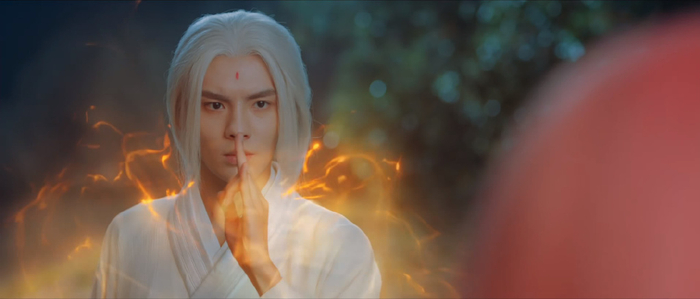 异人之下》18集：夏禾名场面难复刻，陆玲珑高光遭魔改