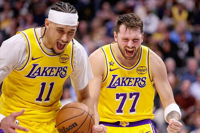 16分逆转！用掘金最怕的方式完成复仇，湖人此役堪称赛季转折之战
