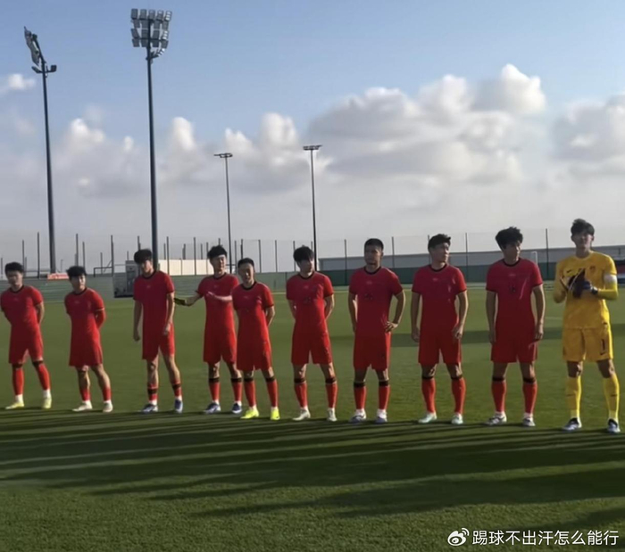 2-2爆冷！国足平乌兹别克，邵佳一激活留洋神锋：3场3球带队不败