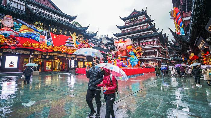 直击今年上海城隍庙豫园灯会，免费的豫园灯会在硬撑，并不建议去