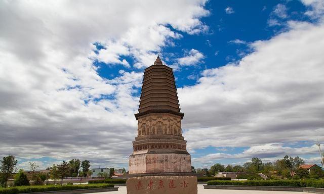 赤峰大明塔：我国第一大塔、第三高塔