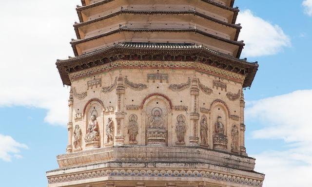 赤峰大明塔：我国第一大塔、第三高塔