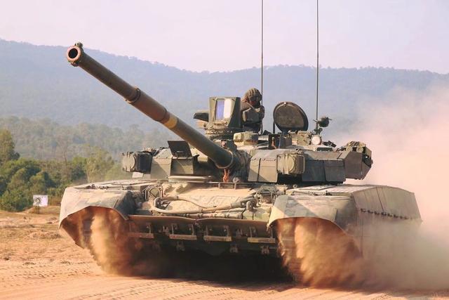 美国用心险恶，曾购买乌克兰最先进T-84坦克，但只买了一辆