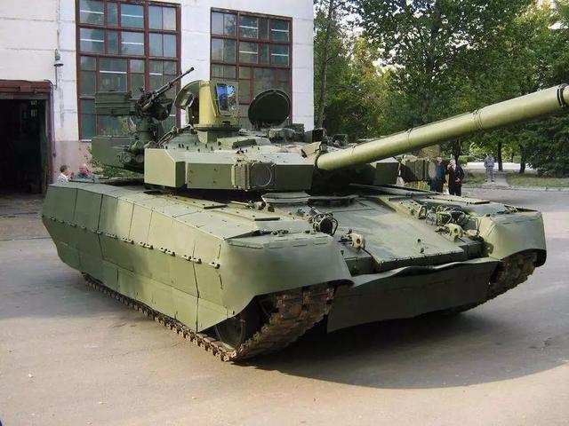 美国用心险恶，曾购买乌克兰最先进T-84坦克，但只买了一辆