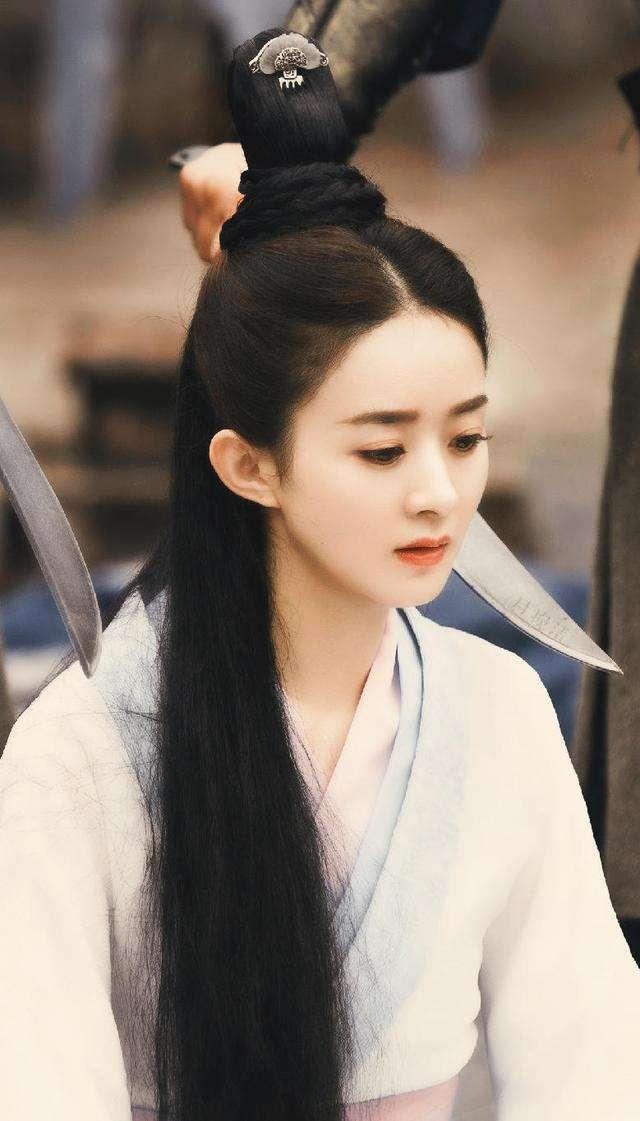 古装美女盘点，周雨彤干练，白鹿霸气，赵丽颖这个造型演周翡更好
