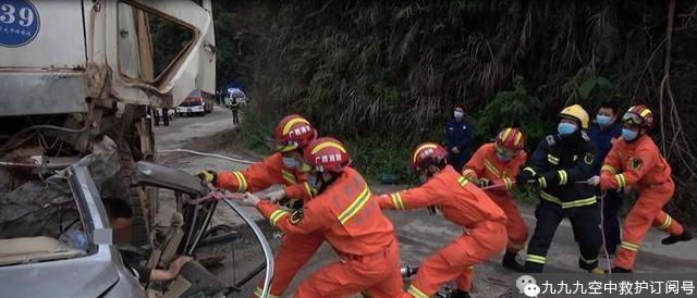 广西河池：罗城县发生一起惨烈的交通事故！事故致2人死亡2人受伤 7364