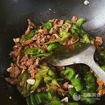 湘菜版辣椒炒肉的做法