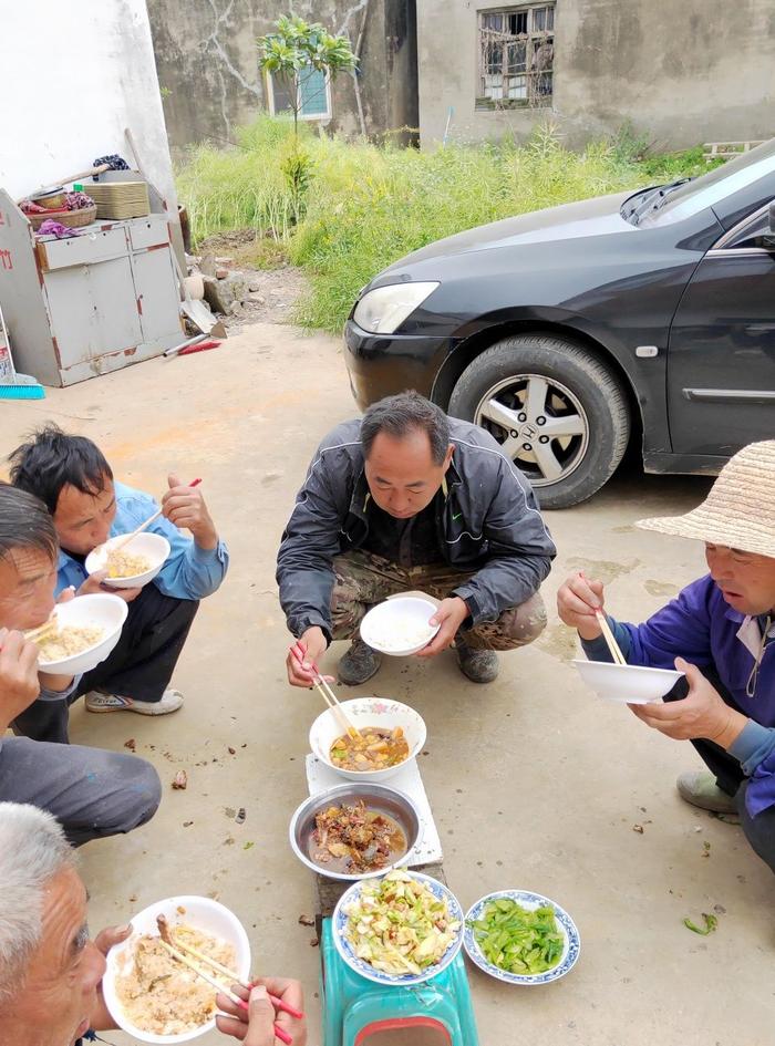 一个负债千万的公益人：奋斗十余年一夜破产