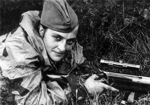 她是苏联女英雄，狙杀309名德军，如今成了游戏角色，你可能玩过