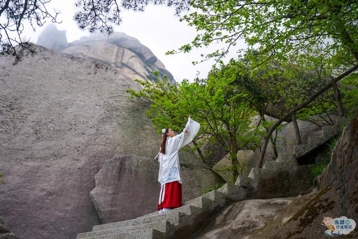 大别山脉常被误会的两座山 一座常被误以为是主峰 一座分不清在哪