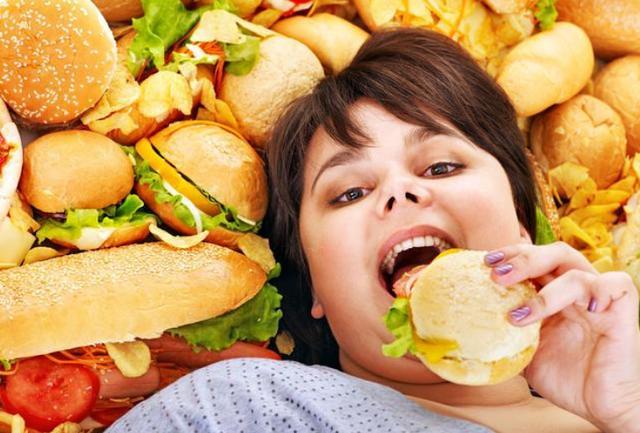 减肥刚开始：节食少吃2碗饭，就头晕眼花血糖低？一个方法搞定