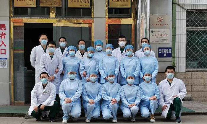 疫情下的泰安市中心医院发热门诊：严防死守战“疫”第一哨！