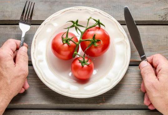 为什么西红柿被称为“男性保护神”？避开2种错误吃法，营养翻倍