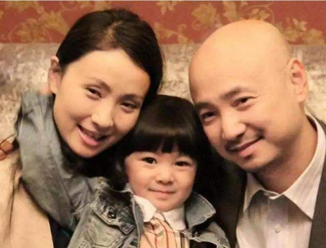 小陶虹48岁生日，徐峥却外出泡吧，难怪说他做丈夫不如做爸爸好