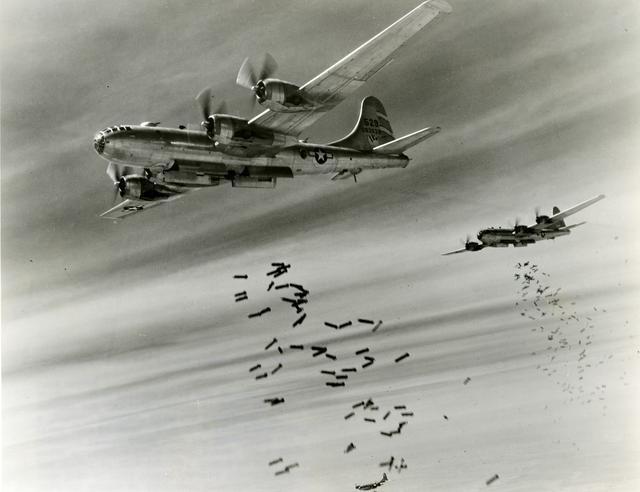 最成功的杰作,二战期间美国研发的战略轰炸机，B-29超级空中堡垒