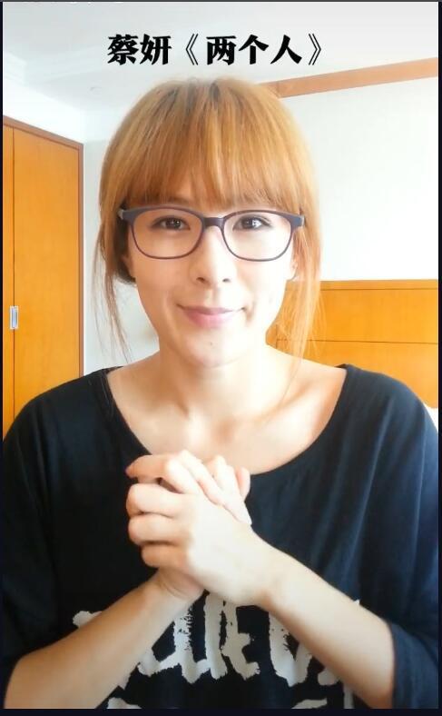 41岁韩国顶级天后晒视频，齐刘海略显清纯，今沦为过气明星