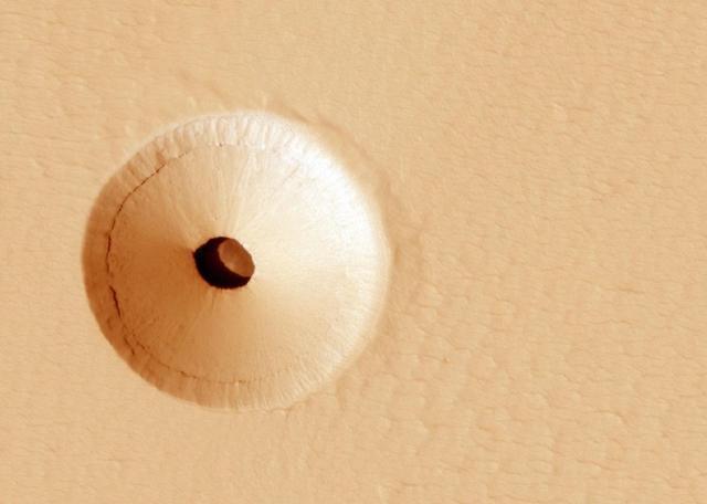 继玉兔二号后，美宇航局专家证实，火星发现神秘洞穴：有生命迹象