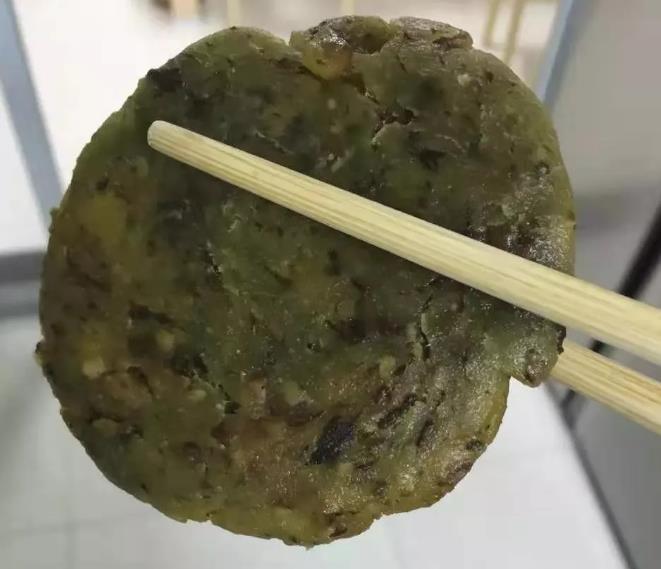 清明节前后，安徽安庆有一种特色美食，叫“毛香粑”，你吃过吗？