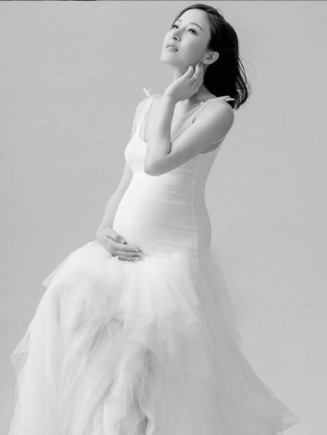 恭喜！TVB视后杨怡宣布怀上小公主 发文称怀孕的女人最漂亮