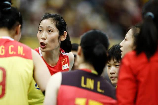 中国女排主力阵容，明年奥运平均年龄27岁，竞争对手都多大岁数？