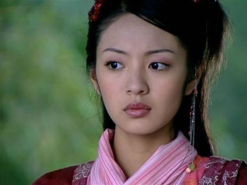 他们拍摄《仙剑1》的年龄，刘亦菲未成年，看到安以轩懵了！