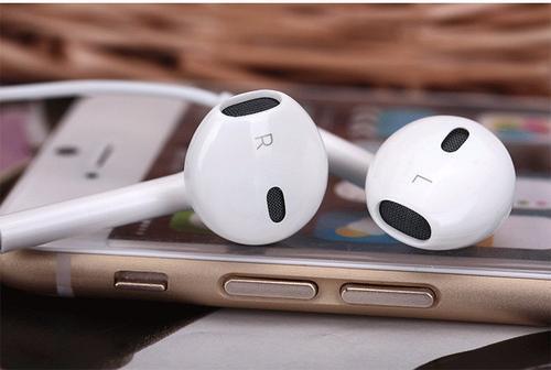 有线耳机能否重迎春天？苹果iPhone 9传闻将保留3.5mm耳机孔