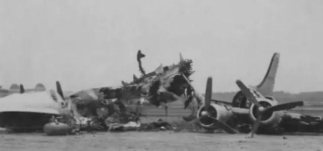 日本伞兵的决死突击，义烈空挺队奇袭冲绳，却成了一场送命之旅
