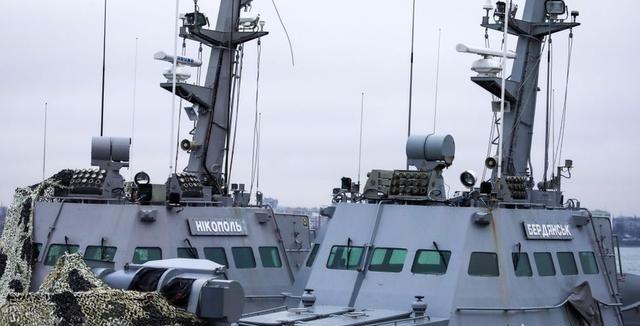 俄罗斯为什么释放去年扣押的冲击刻赤海峡大桥的乌克兰船只呢？