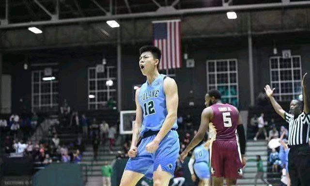 中国后卫为什么在NBA难以立足，看完才知道差得真不是一星半点
