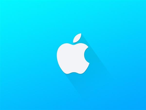 iOS 14曝光iPhone 12 Pro设计图：刘海缩小1/3、四摄