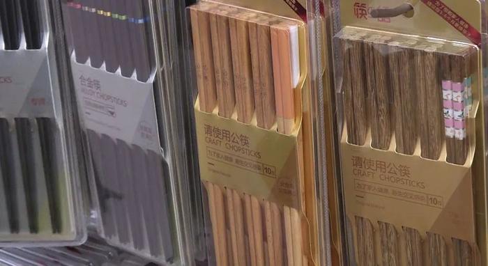 "公筷"成为餐桌"标配" 推动企业生产步入快车道