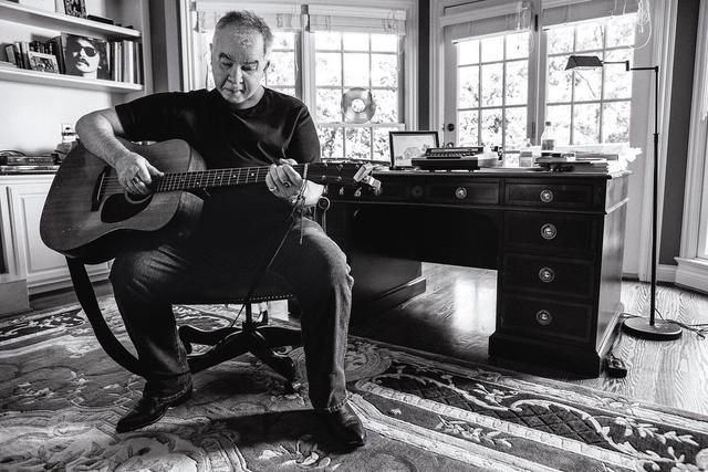 John Prine感染新冠离世，两次荣获格莱美奖，逝世令人惋惜不已