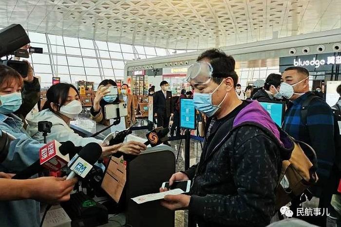 武汉复航，湖北空管圆满保障首架进出港客运航班