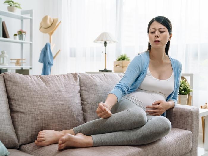 孕期水肿、静脉曲张太痛苦！6预防秘诀、4减缓方法拯救孕妇的腿