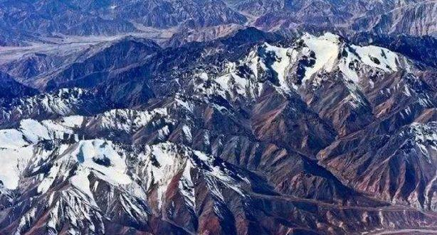中国第一神山昆仑山，为何常年有重兵把守？只因36年前一个大发现