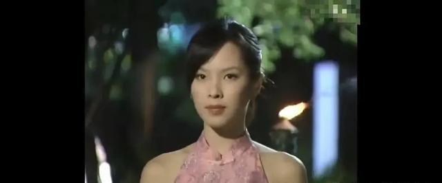 《第8号当铺》演员现状：45岁女主素颜幻灭，58岁男主成潮流帅爸