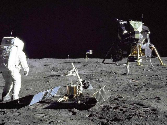 美国几十年不敢登月的真相是什么？为何12名登月宇航员都得怪病？