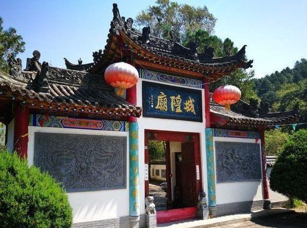 陕西最神秘城隍庙，洪水见到都绕道走，被3名中学生发现背后秘密