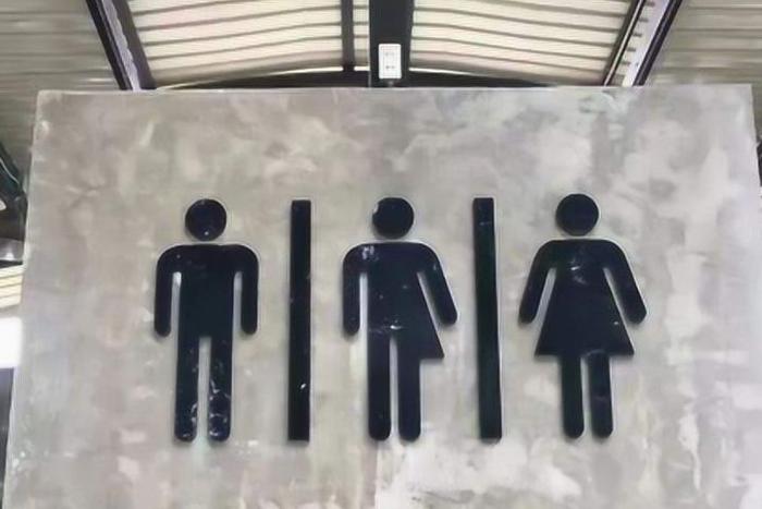 泰国旅游的时候，遇见这样的厕所不要进，不然会尴尬的