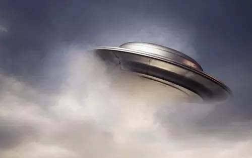 奇闻诡事：历史上十件神秘ufo事件 有图为证！