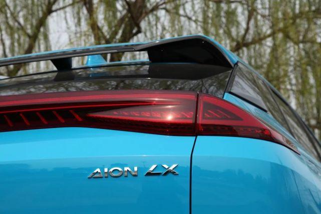 试驾 | 3.9s破百，广汽新能源Aion LX四驱版的惊艳不止于加速
