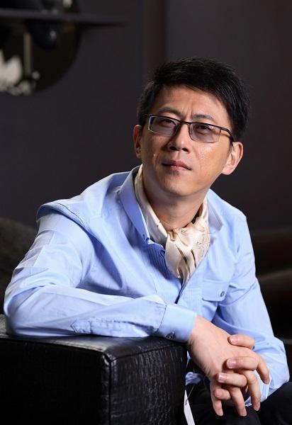 红透台湾的优客李林突然解散，林志炫红遍两岸，搭档李骥频频失败