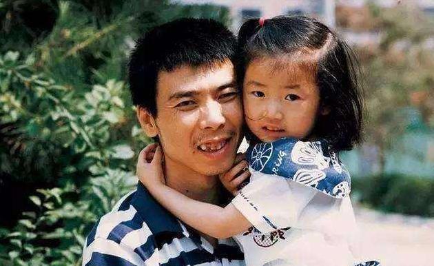 1993年，徐帆插足冯小刚和张娣婚姻