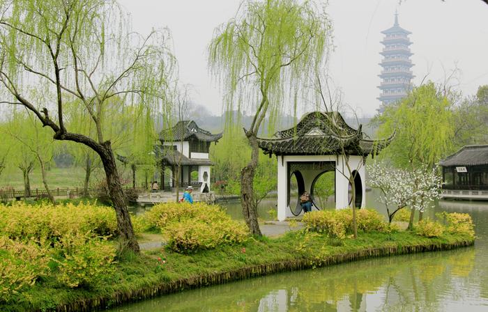 中国最适合养老的4个城市，物价不高，这里生活真的很美