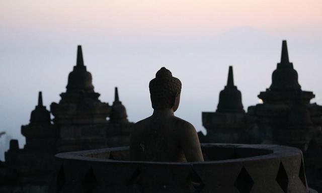 佛教：为什么有的学佛人从早到晚不停念佛，却没有任何感应？
