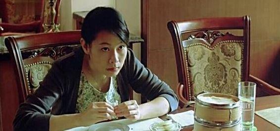 张嘉译吃面，刘若英吃鸭，影片中的美食镜头，才是真正的考演技