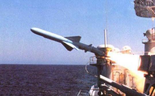 山寨的就是不如中国原装，伊朗导弹误射自己军舰，已造成19死15伤
