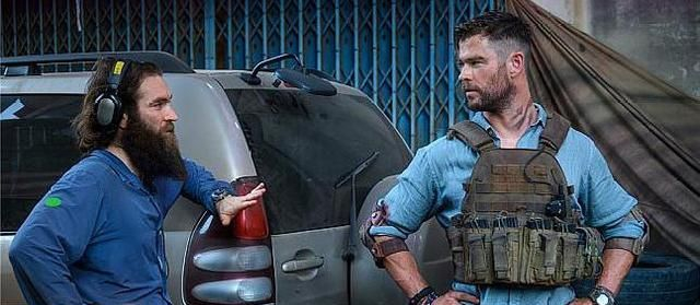 《惊天营救》因剧情单调引争议