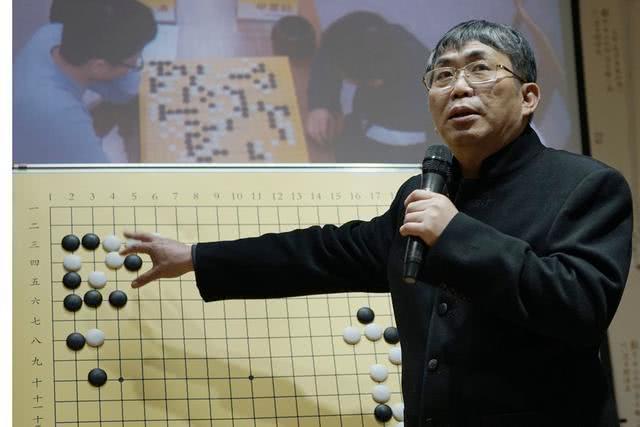 近代围棋吴清源首屈一指，中国的聂卫平相比韩国李昌镐，谁厉害？