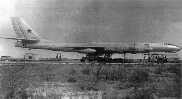 空中核梦想，冷战时期苏联的核动力战略轰炸机，图-119“燕子”